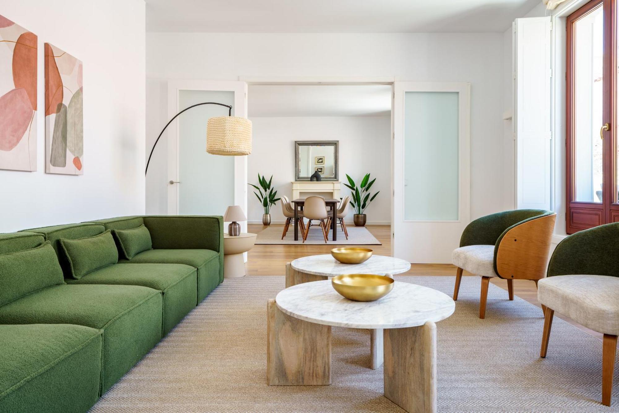 Five-Bedroom Deluxe Apartment,1604180777:JPEG